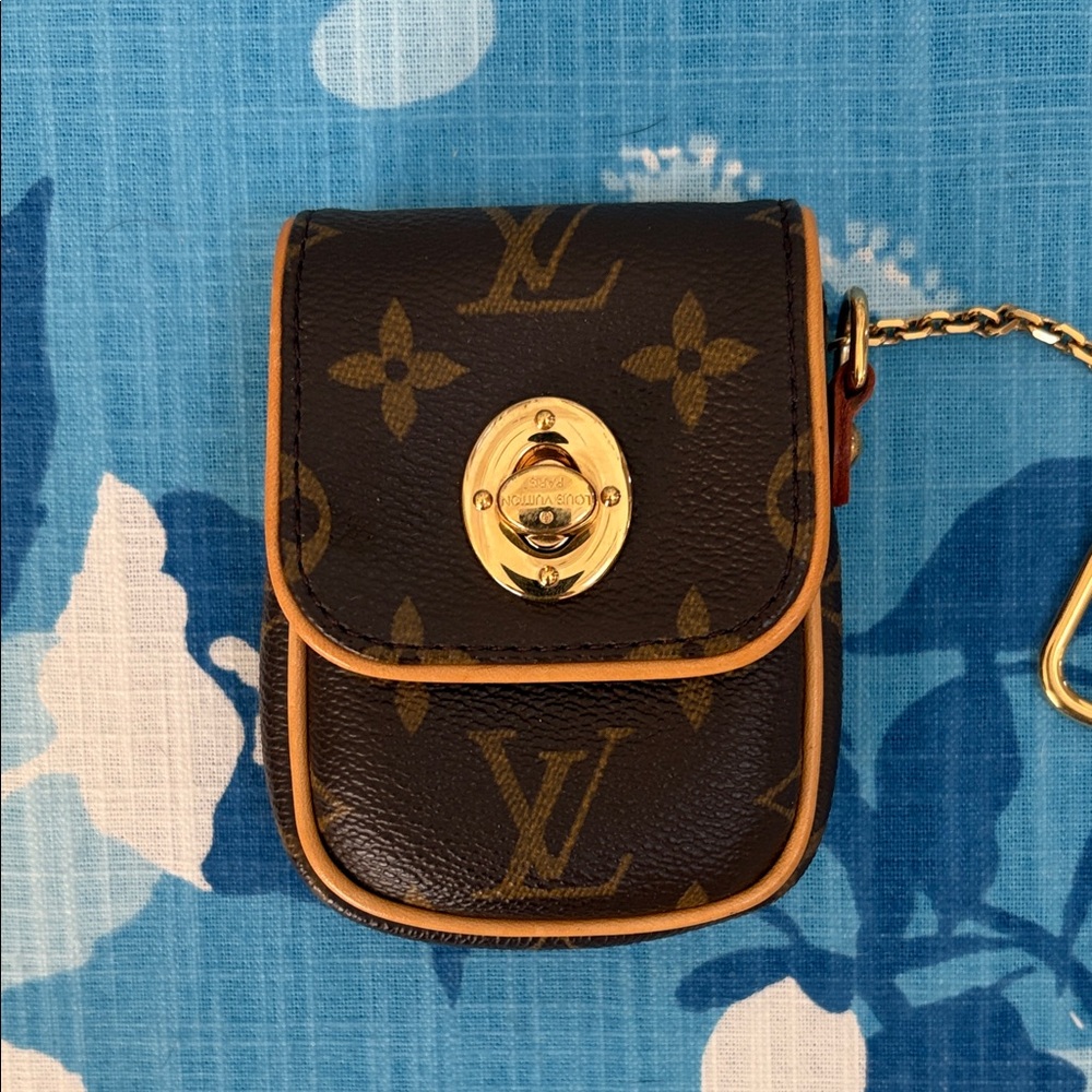 Vintage Louis Vuitton Tulum Pouch/Key Chain